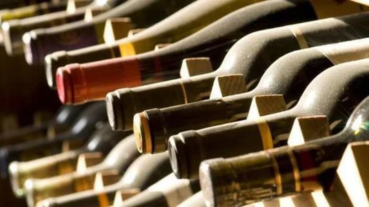 Conservazione del Vino: Guida Completa per Preservare il Gusto e la Qualità